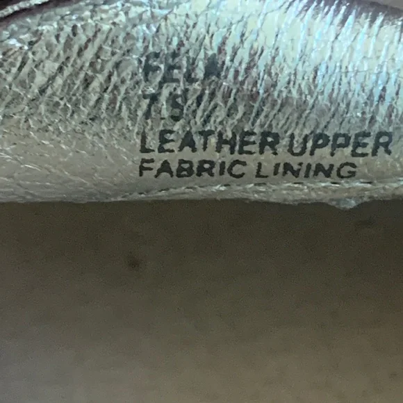 Steve Madden Metallic Silver Leather Horse Bit Mules. - Picture 6 of 10